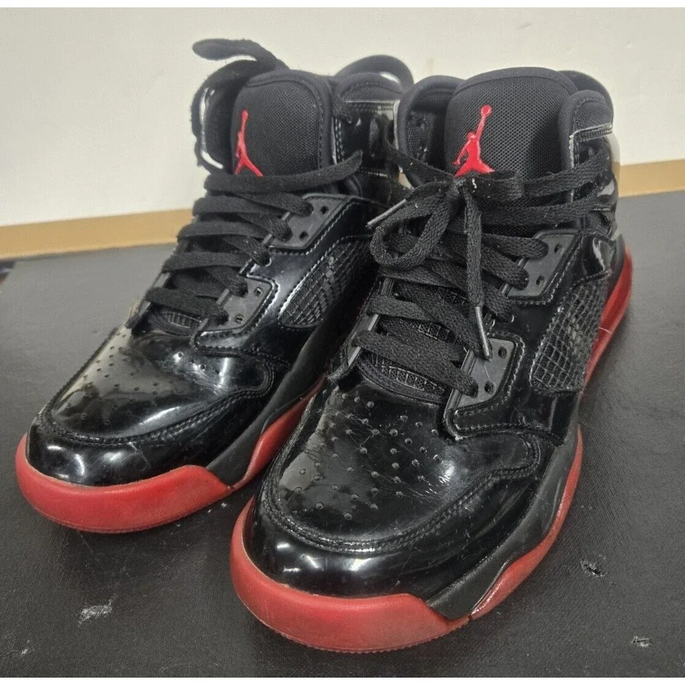 Size 8- Jordan Mars 270 Bred - CD7070-006